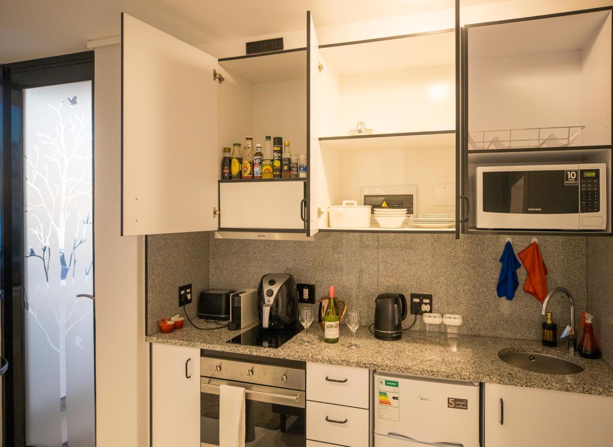 Flamingo Sea Point: Luxury Sea View Apartment Cape Town Exterior photo